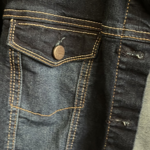 Jean Jacket - Picture 5 of 5